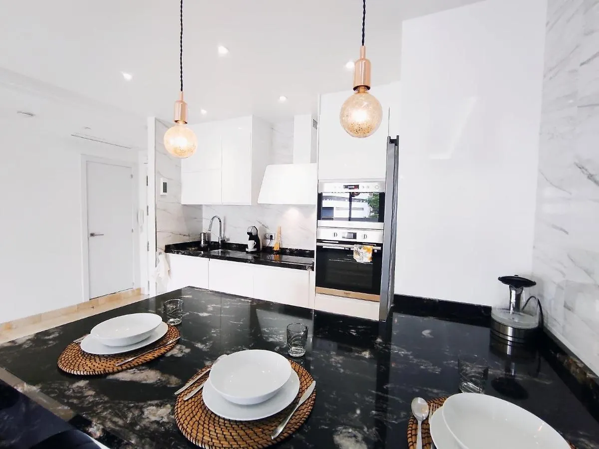 Magnifique Appartement A 5 Min A Pied De La Plage Benalmadena